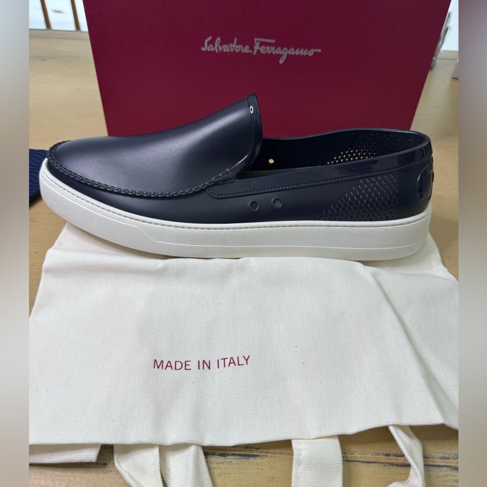 Salvatore Ferragamo Fury 2 Sneakers - Picture 2 of 10
